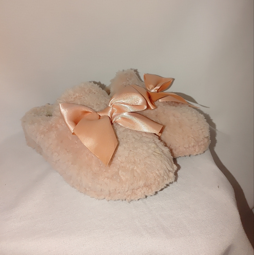 UGG Addison Light Pink Platform Shearling Slipper Slip On Slide Satin Bow size 7